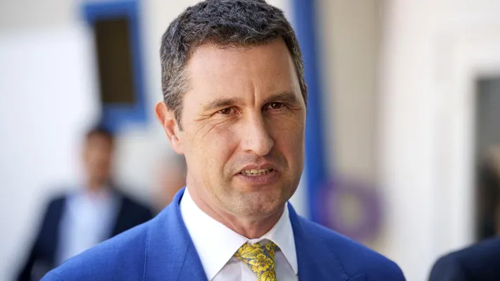 Tanczos Barna ironizează PSD: „Noi când plecăm, plecăm”