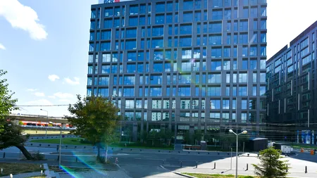 BCR a înregistrat un profit net de 1,04 miliarde de lei în primul semestru, în creştere cu 51%