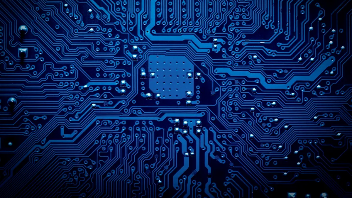 Analiză: Cum schimbă războiul din Ucraina industria de IT din regiune