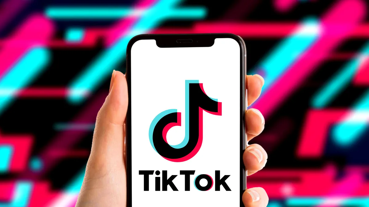 CE nu suspendă TikTok sau X, dar o poate cere în anumite situații