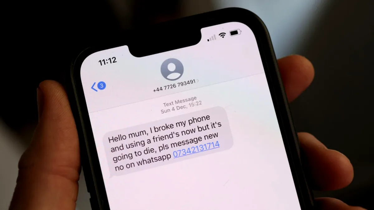 Avertisment al Poliției Române: Nouă metodă de fraudă pe WhatsApp