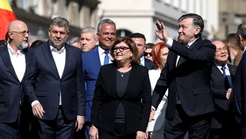 Crin Antonescu, despre rolul „primei doamne”, dacă el câştigă prezidenţialele: Mi-aş dori-o implicată!