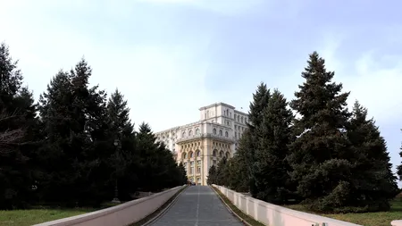 La Parlament: Începe evenimentul „Deschis la Senat”!