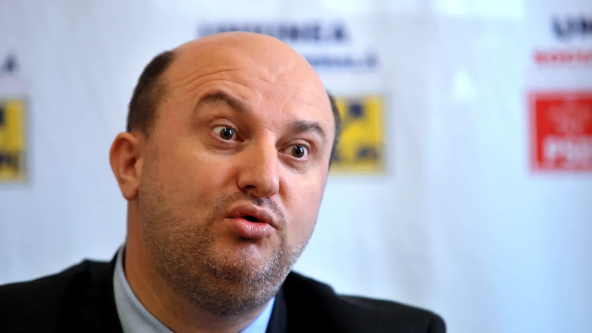Daniel Chițoiu a ieșit la încălzire în... PNL