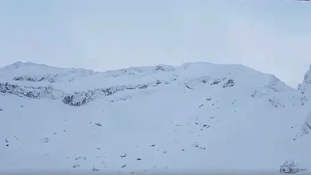 Avalanșă de amploare la Bâlea Lac declanşată de doi schiori (VIDEO)