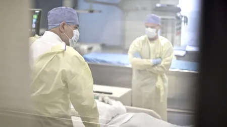 Marcel Ciolacu a fost la pompierii de la Crevedia, internați la Bruxelles