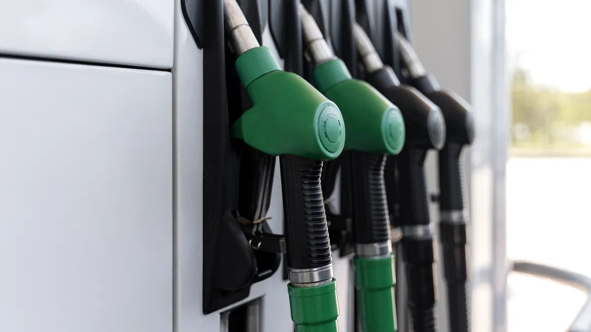 Motorina s-ar putea scumpi din nou: semnale din Europa