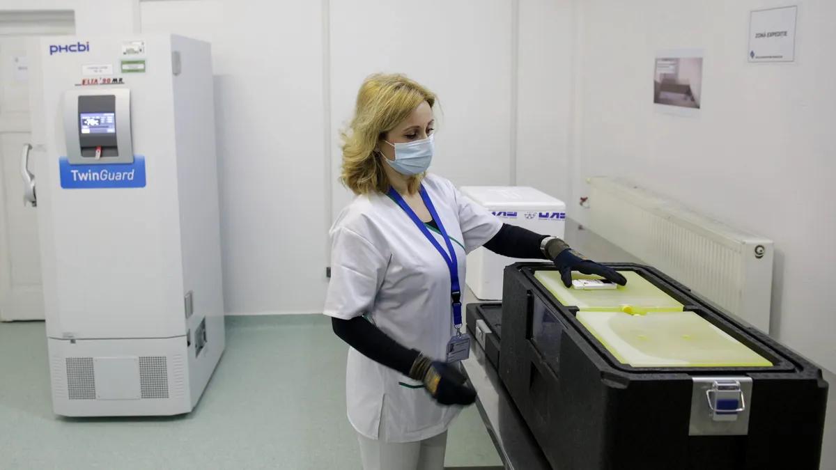 INSP: În ultima săptămână, 92,6% din decesele înregistrate au fost la persoane nevaccinate