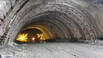 Şeful CNAIR anunţă că străpungerea Carpaților continuă: Încep lucrările la un nou tunel pe „cea mai grea” autostradă din România