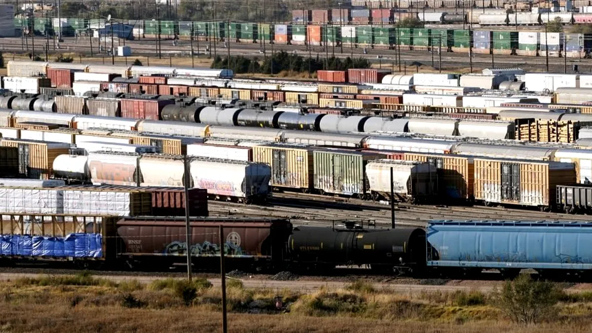 Consiliul Concurenței: Viteza medie a trenurilor de marfă în România este de 16 km/oră