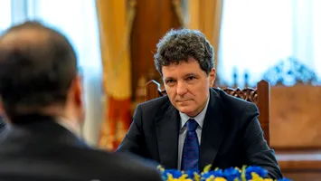 Fapta cea mai gravă de care se face vinovat Nicușor Dan! Un fost președinte al CCR dezvăluie misterul crizei actuale
