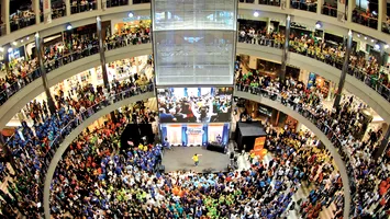Alertă sanitară în SUA. Cea mai contagioasă boală din lume, descoperită la un copil care s-a plimbat printr-un mall