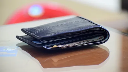 Bogat, sărac sau în clasa de mijloc? Venituri, mentalităţi şi obiceiuri de consum (Analiză)