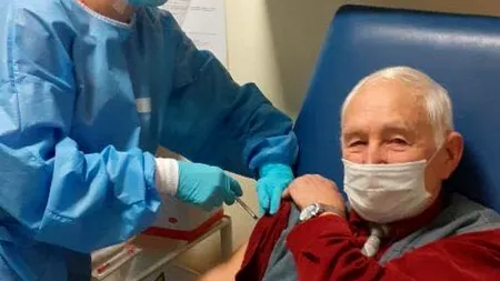 Exemplu de moralitate la 91 de ani: Un veteran  de război s-a vaccinat anti-Covid-19