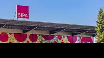 Un concurent direct pentru magazinele dm markt intră pe piaţa din România