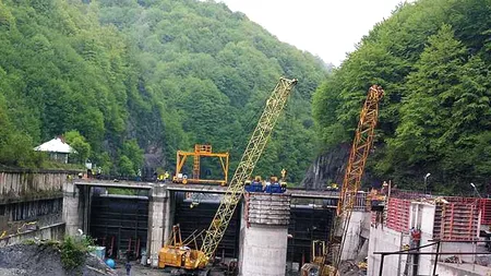 Hidroelectrica a lăsat în paragină investiții aproape terminate