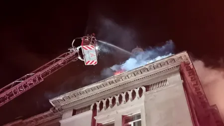 Incendiu la Arhiepiscopia Tomisului, în timp ce ÎPS Teodosie oficia Acatistul Învierii Domnului (video)