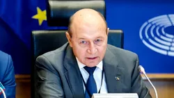 Traian Băsescu explică de ce România nu poate renunța la taxele actuale: „Am trăit bine pe bani împrumutați”