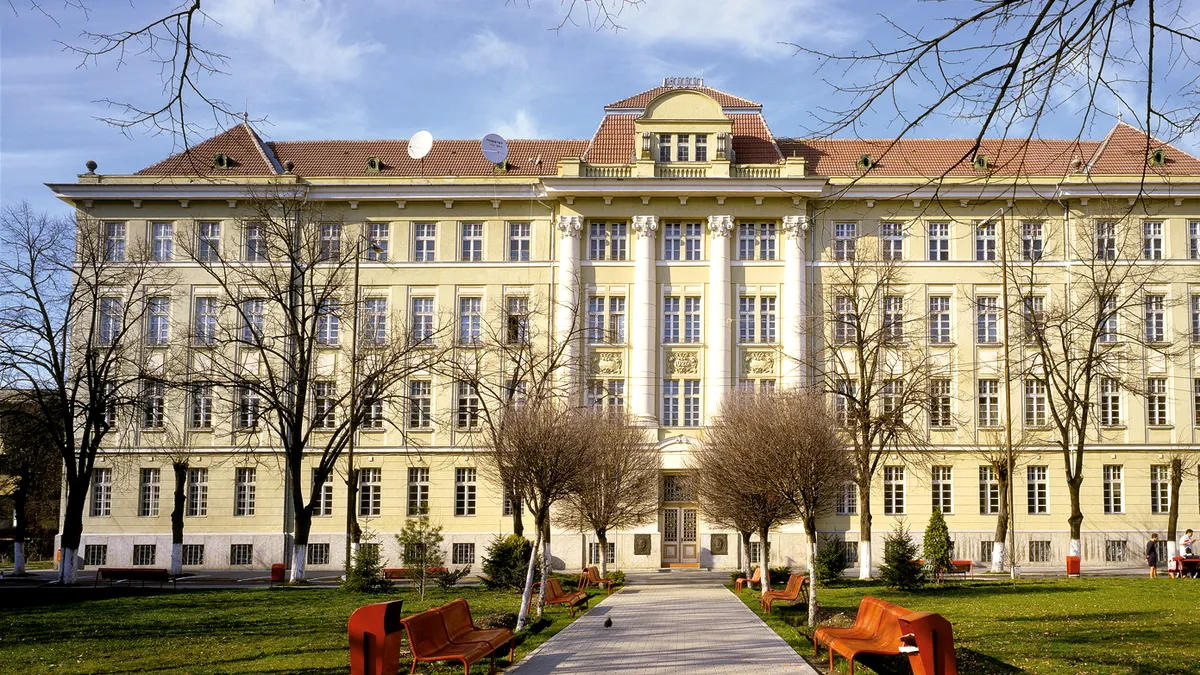 Masterat în gestionarea cazurilor de consum de droguri, la UMF Timișoara