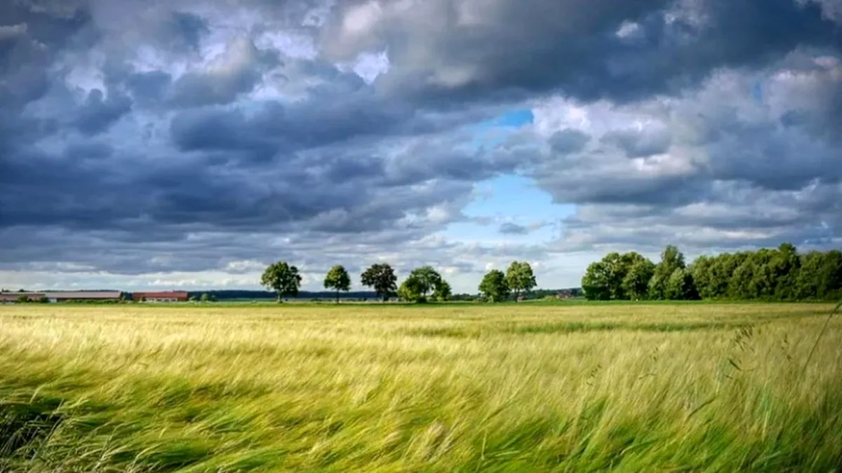 Vremea în aprilie, conform ANM: temperaturi mai ridicate și ploi peste medie