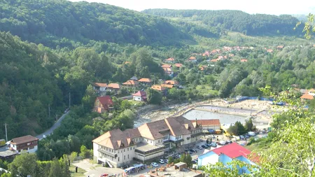 Stațiunea din România unde o casă costă 10.000 lei