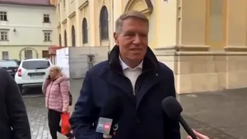 Klaus Iohannis a rupt tăcerea la ieșirea din biserică, de Florii. Ce a transmis românilor