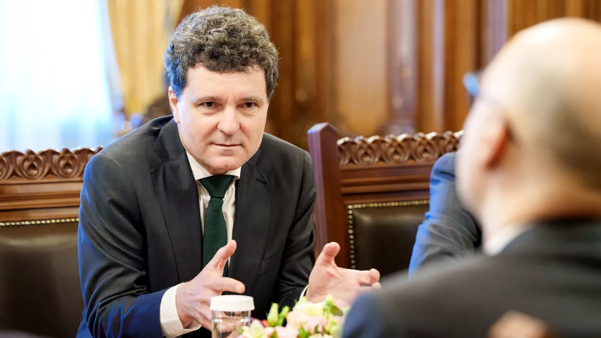 Prima ședință CSAT din mandatul lui Nicușor Dan. Fenomenul evaziunii fiscale și situația de la Praid, pe ordinea de zi