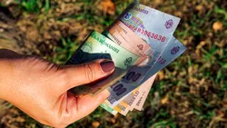 Banii de pensie ajung mai repede în aprilie, înainte de Paşte