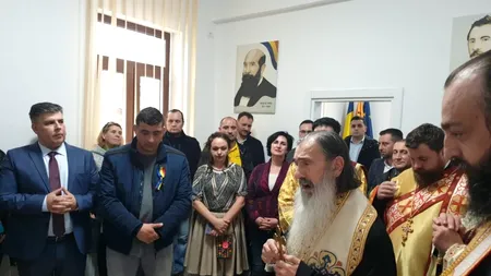 Sediul AUR Constanța, sfințit de ÎPS Teodosie: „Urez partidului viață lungă alături de românii pe care îi reprezintă”