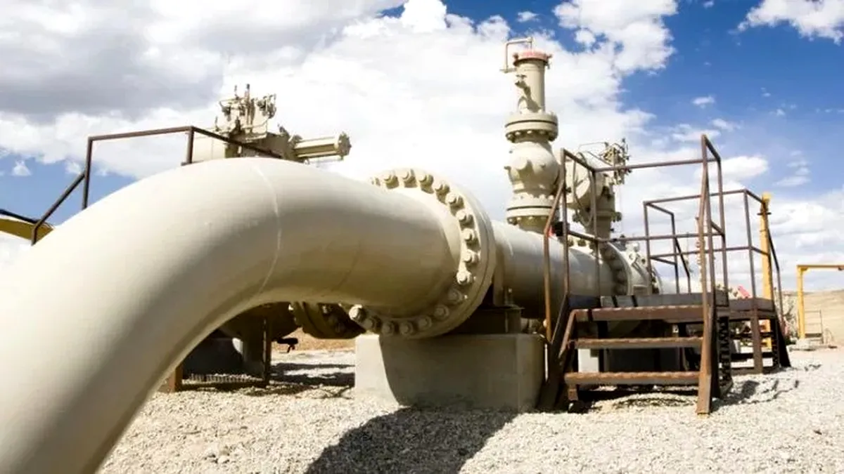 Petrolul kazah curge din nou spre România. Pericolul imediat al unei crize a carburanților se îndepărtează
