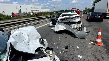 Accident în lanț, pe Autostrada A1, la intrarea în București. Cinci mașini implicate FOTO