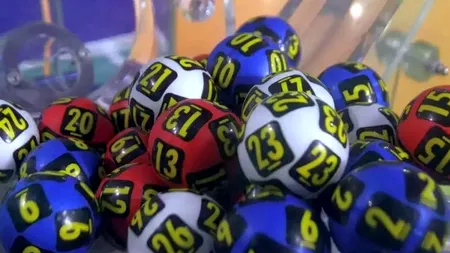 Milioane de euro sunt în joc duminică, la Tragerile Speciale Loto de Crăciun