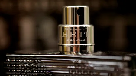 Coty, în dificultate, ar putea vinde parfumurile Burberry și Hugo Boss