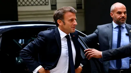 Macron ia în considerare „toate opțiunile” pentru a opri violenţele