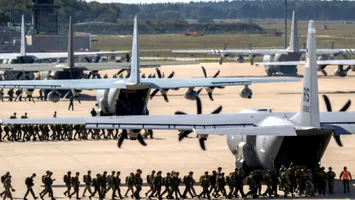 Alertă pe flancul estic: Pentagonul reduce finanțarea programelor de apărare, România și aliații se tem