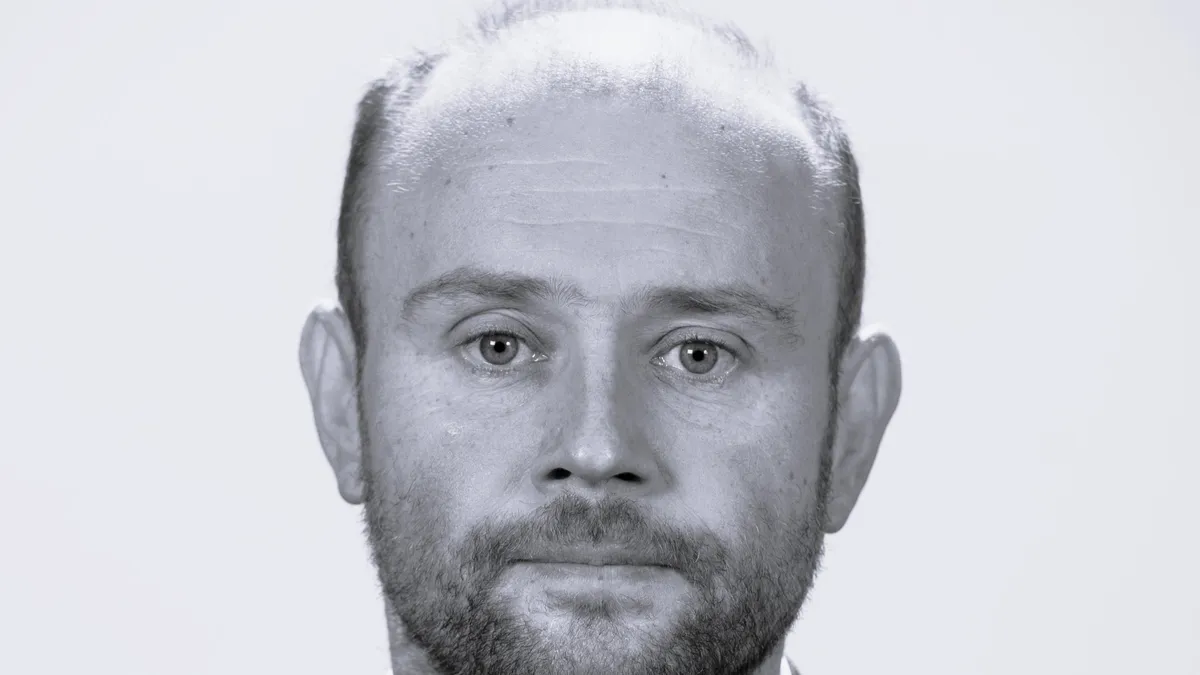 A murit senatorul Cosmin-Cristian Viașu (USR). Avea doar 45 de ani