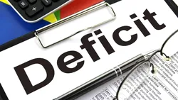 Bugetul din spatele cifrelor. Ce nu se vede din discursul despre „scăderea deficitului”