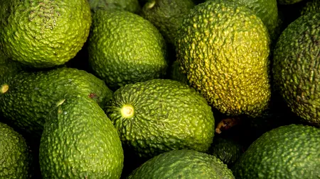 Un avocado pe zi, timp de șase luni, un remediu eficient contra colesterolului!?