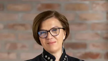 România, blocată în tranziția energetică. Fără investiții, nu scad prețurile