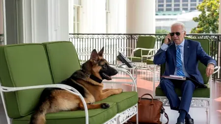 Ciobănescul german, credincios cuplului Biden, părăsește Casa Albă