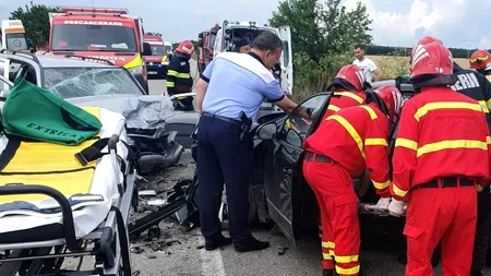 Un mort și trei răniți într-un accident auto în Bistrița - Năsăud