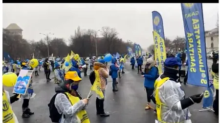 Sindicatele din transportul feroviar protestează, joi, în faţa mai multor instituţii din Capitală