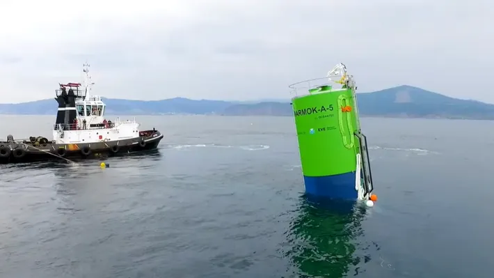 Valurile ar putea deveni energia viitorului. Test reușit pentru un proiect experimental în largul Spaniei (VIDEO)