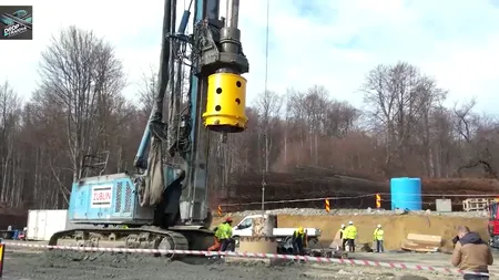 Au început lucrările la al doilea cel mai lung tunel pentru o autostradă din România! (VIDEO)
