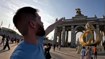 Aventură în Rusia, transformată în coșmar: Povestea unui vlogger american arestat