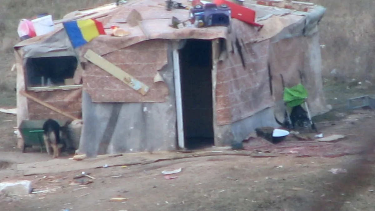 Sărăcie la extrem. Unul din zece români trăieşte în condiţii mizere