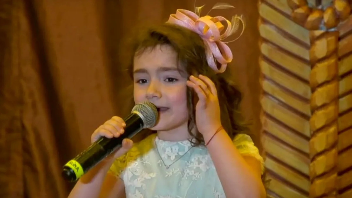 O fetiță de numai 8 ani a reprezentat România în etapa finală a festivalului de muzică Sanremo. Ce a povestit