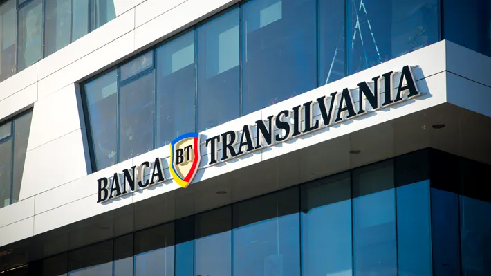 CEO-ul care a transformat banca într-un lider regional primește un nou mandat