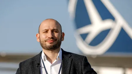 EXCLUSIV. TAROM se cufundă în datorii, dar ține în paragină un spațiu de peste 500 mp. Agenție a companiei aeriene de stat, abandonată în mijlocul Capitalei