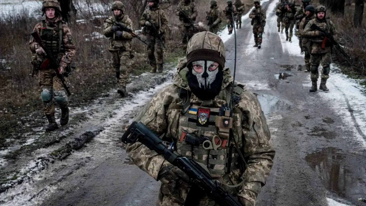 Radiografia unui deceniu de conflict: Dinamica frontului în regiunea Donețk (2014–2025)